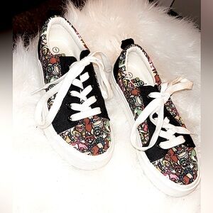 Super Mario Bros Cartoon Print Low-Top Sneakers | Kids Size 1.